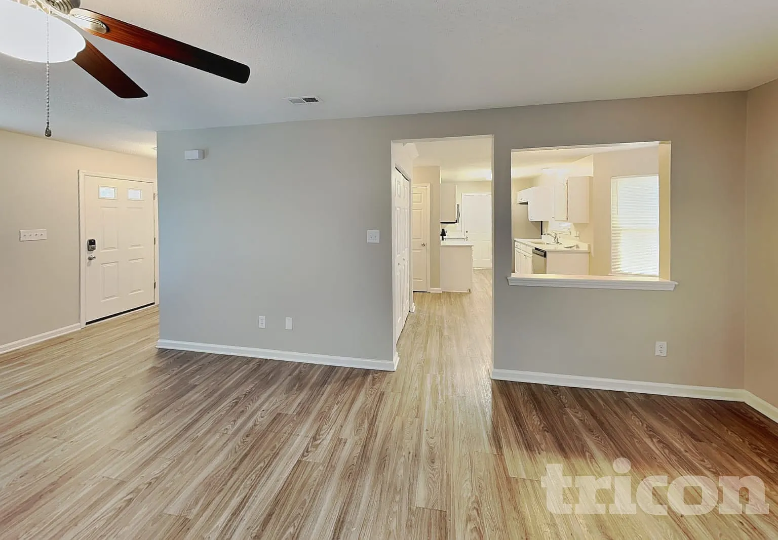 8009 Vermilion Drive Charlotte NC — Photo 2