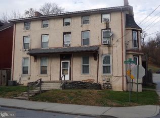 121 & 123 Main St, Parkesburg, PA 19365
