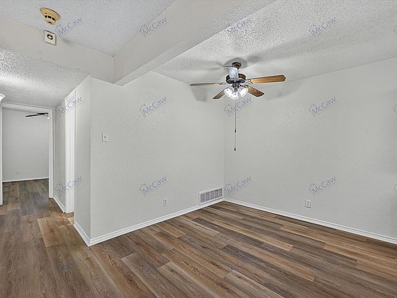 5th image of 6706 S Creek Dr