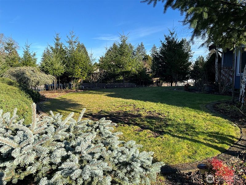 2nd image of 9216 70th Street SW