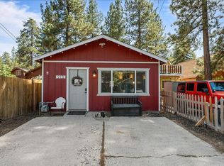 918 W Aeroplane Blvd, Big Bear City, CA 92314