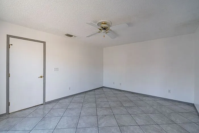 2434 N Palo Hacha Dr — Photo 25
