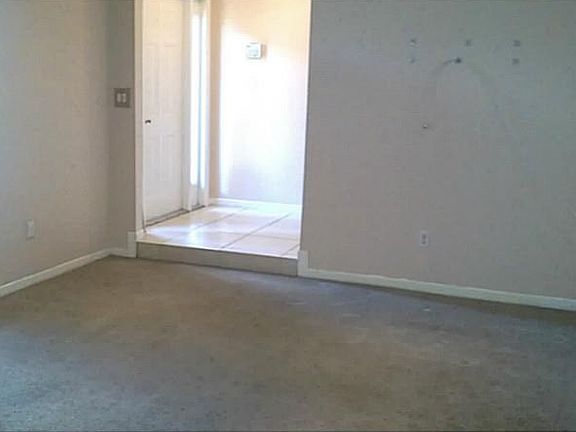 5th image of 9017 NW 20th Mnr