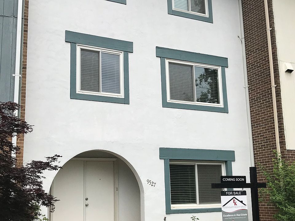 1st image of 9527 Barcellona Ct