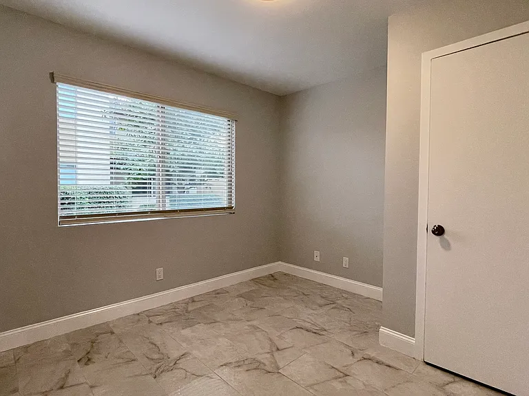 425 E Rice Ranch Rd — Photo 6