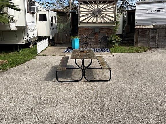 5th image of 4815 16th St Unit 6