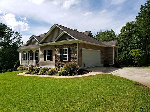 2nd image of 438 Highgrove Dr