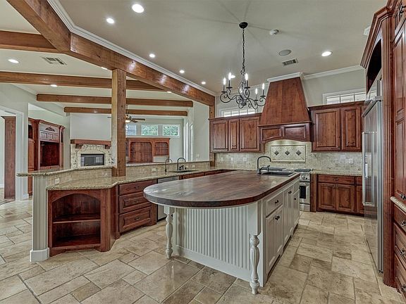 4th image of 28207 E Benders Landing Blvd