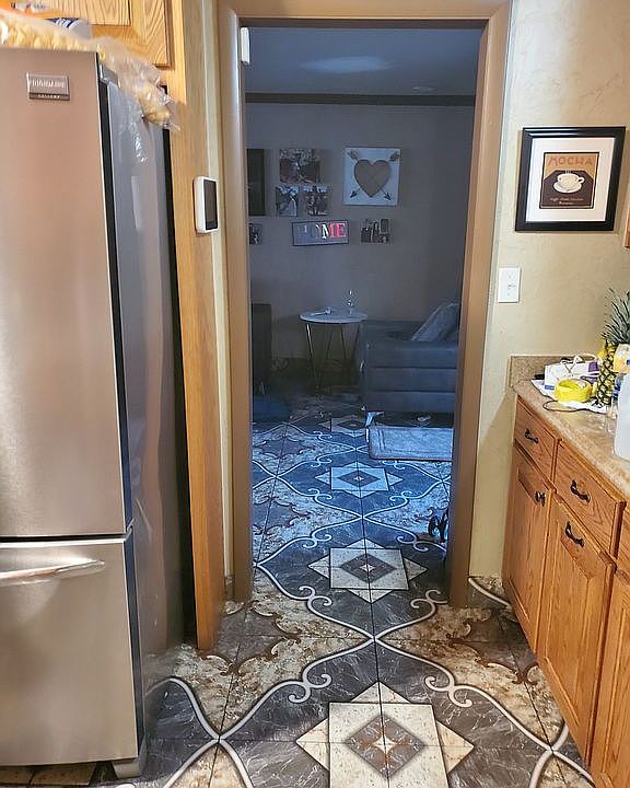 2nd image of 1932 S 111th Ave E