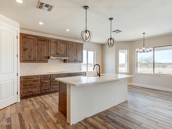 3rd image of 30405 N SUZIE Lane