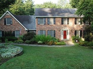 5362 Trowbridge Ct, Dunwoody, GA 30338