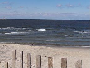 4th image of 109 W Cape Shores Dr