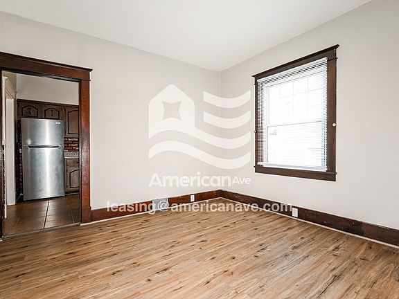 776928_003_living_room_13876960.jpg