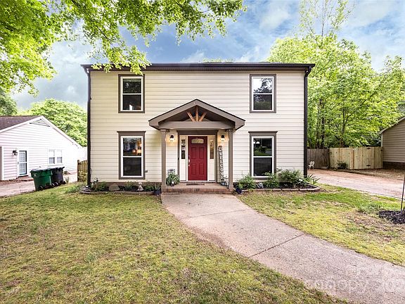 5th image of 7826 Surreywood Pl