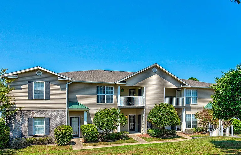 Marcus Pointe Grande Apartment Homes — Photo 51