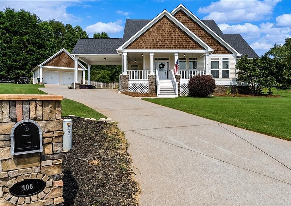 1st image of 108 Camilla Dr