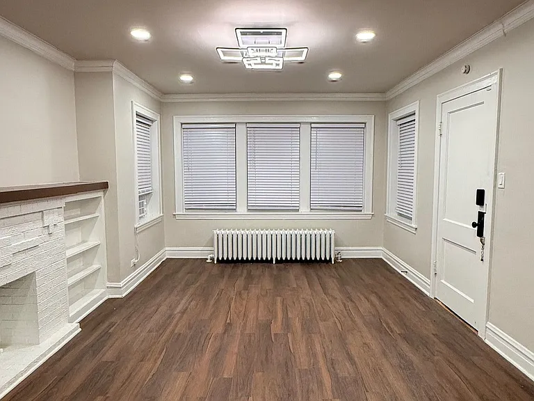 4708 W Altgeld St #2 — Photo 2