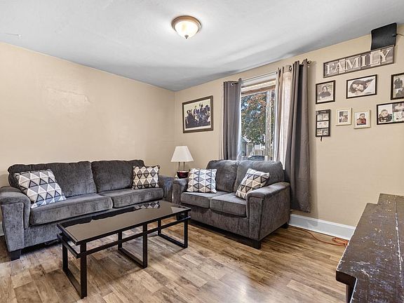 3rd image of 1030 S 25th STREET