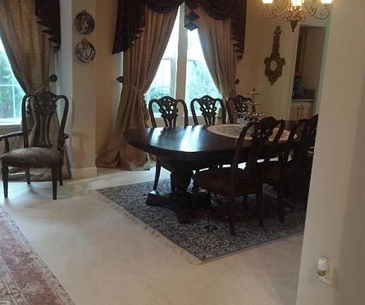Formal Dinning Room