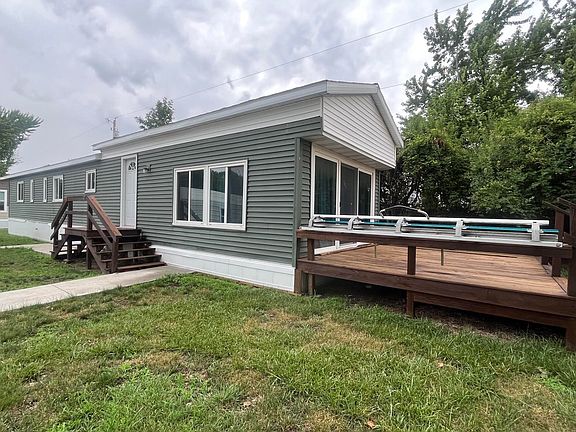 2nd image of 2408 25th St Lot 37