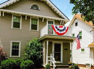 2142 Mars Ave, Lakewood, OH 44107