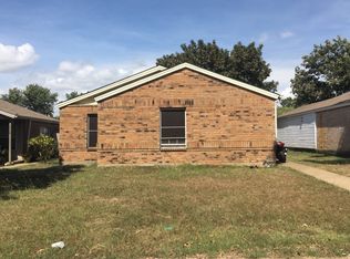 10219 Carolina Oaks Dr, Dallas, TX 75227