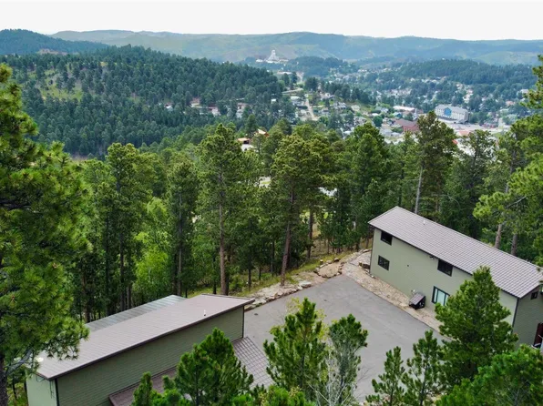 102 Heritage Ave, Lead, SD 57754