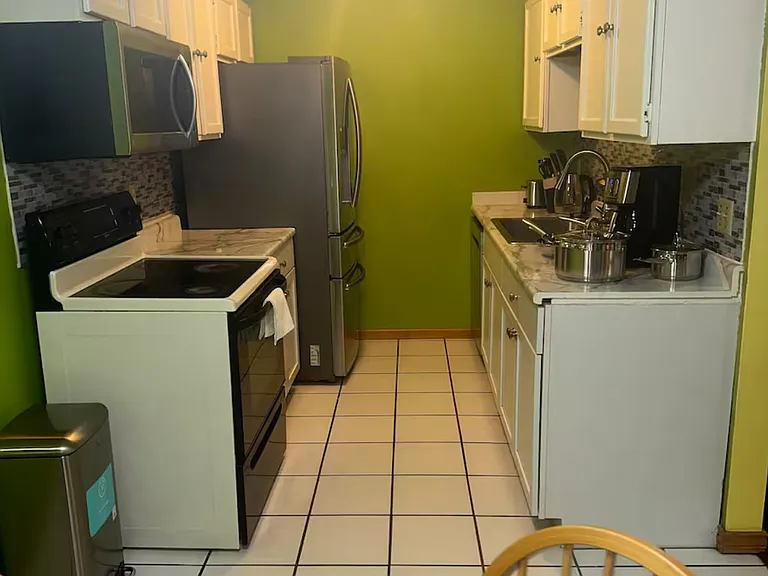 1633 City View Dr — Photo 6