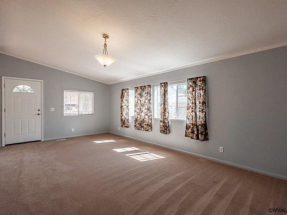 4th image of 3480 Adah Ave NE