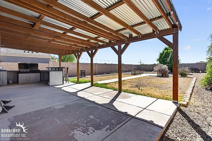 24011 N Cargo Ave — Photo 31