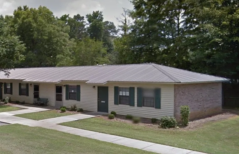 3155 Louisville St — Photo 4