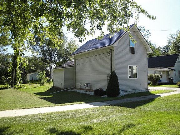 2nd image of 349 E Gage St