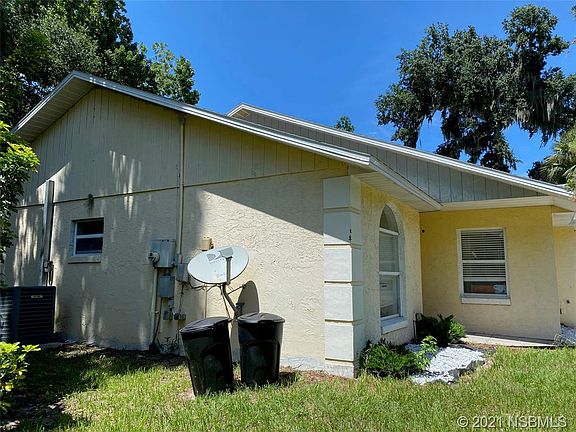 3rd image of 821 Kokomo Cir
