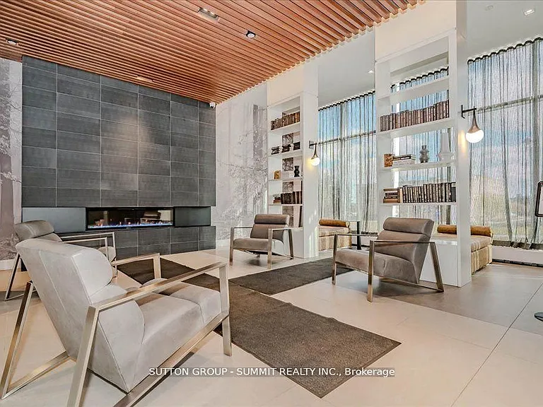 297 Oak Walk Dr #802 — Photo 7