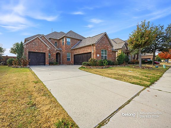 2nd image of 312 Paluxy Dr