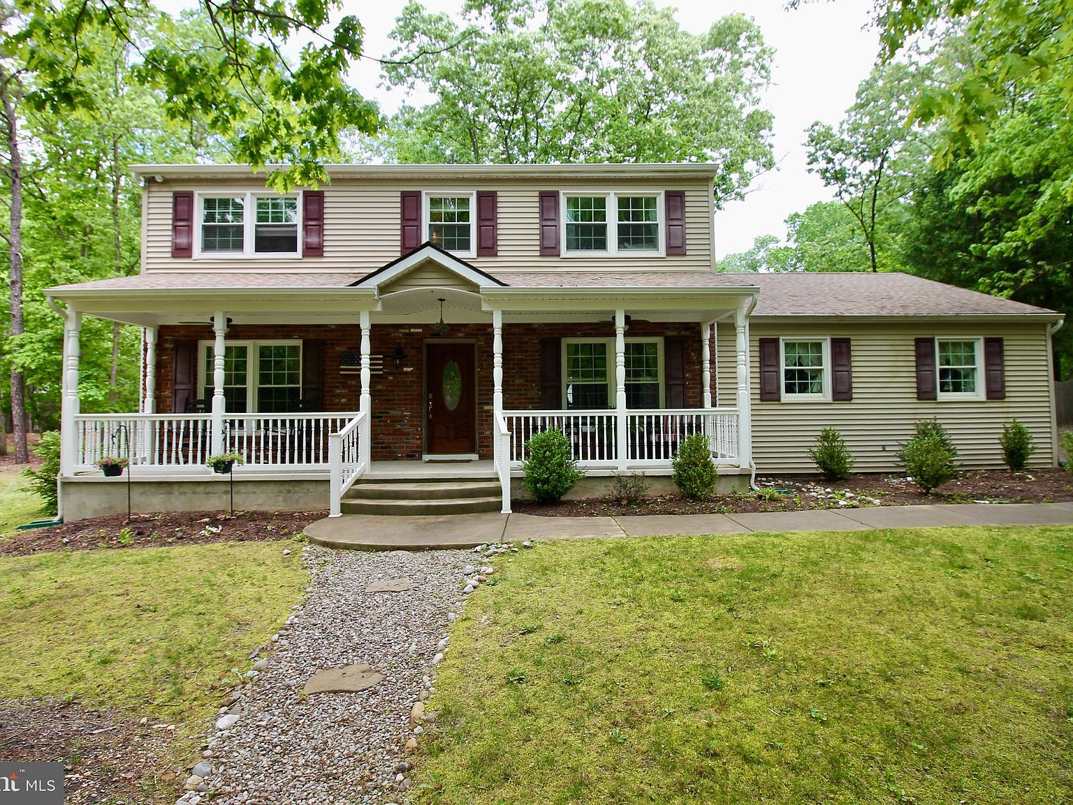 4 Oakwood Dr, Shamong, NJ 08088 Zillow