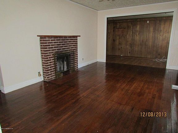 5th image of 8957 4th Ave