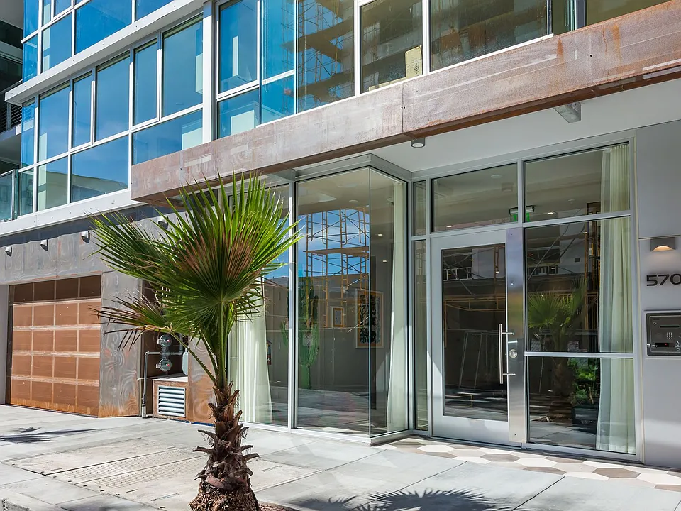 570 Jessie Street