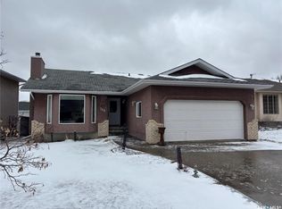 746 Sun Valley DRIVE, Estevan, SK S4A 2R2