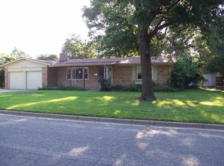 3230 N Carlock St, Wichita, KS 67204