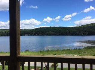 144 Lakeside Dr W APT 8, Belvidere, NJ 07823