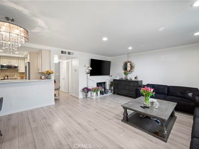 8435 Burnet Ave Unit 105, North Hills, CA, 91343