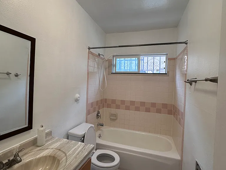 5367 Edna St #3 — Photo 10