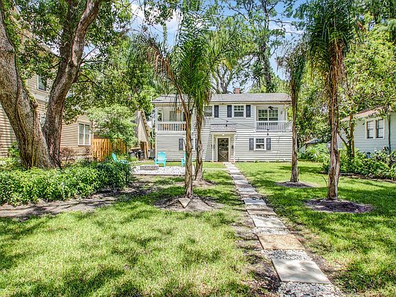 4th image of 2755 College St #1