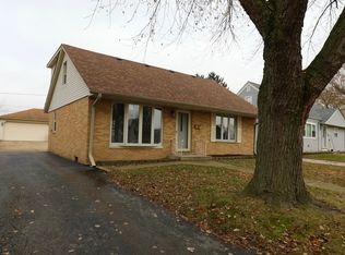 7312 W 114th St, Worth, IL