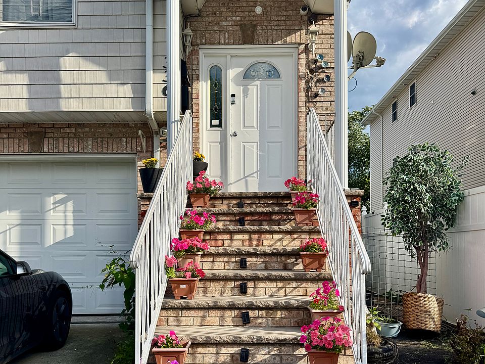 1st image of 336 Murray St Unit 1