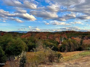 841 Guffy Hollow Rd, Sevierville, TN 37876