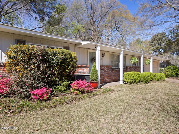 5341 Jamaica Dr, Jackson, MS 39211