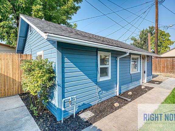 2nd image of 515 1/2 16th Ave S