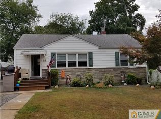 58 W Lincoln Ave, Milltown, NJ 08850